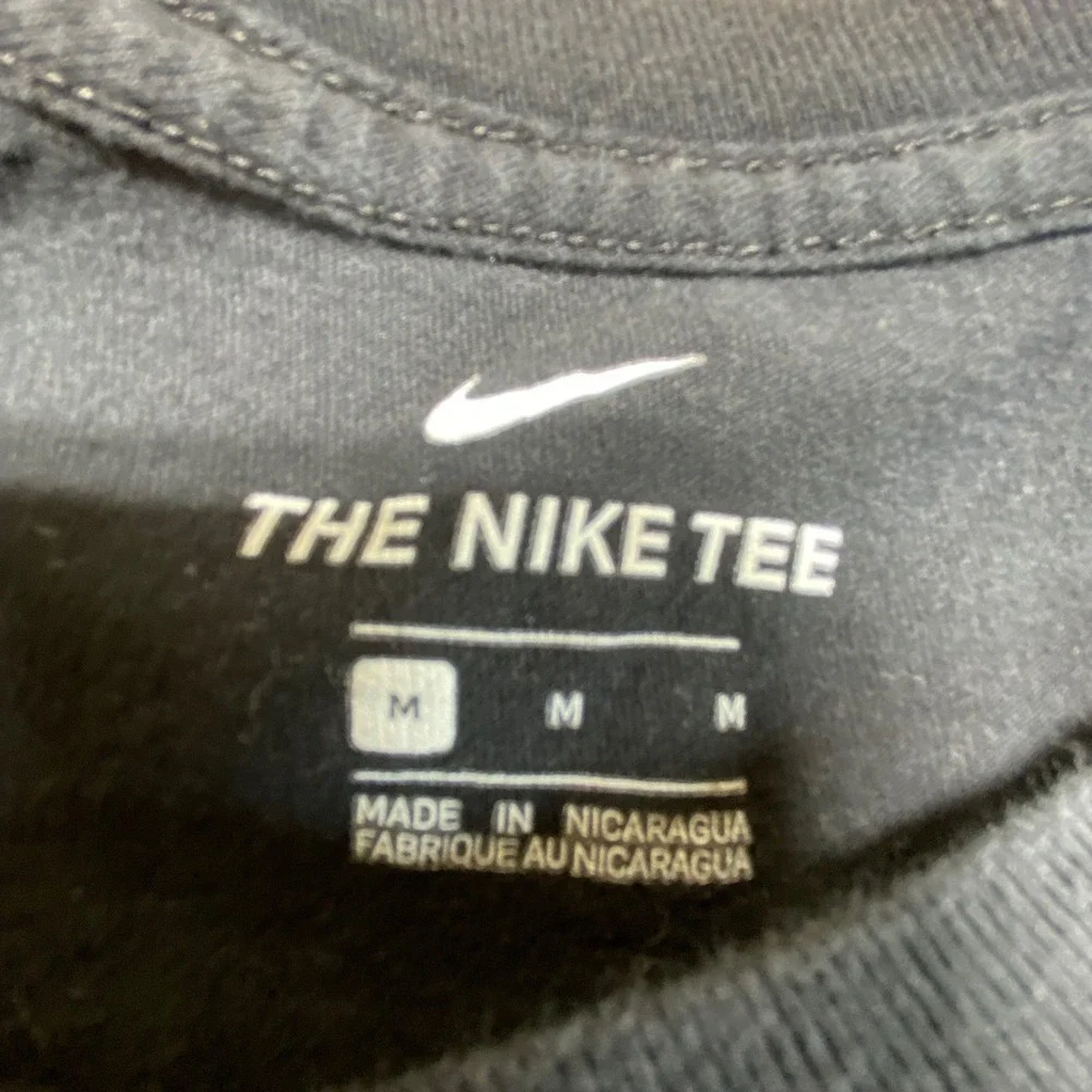 Nike Mighty Oregon T-Shirt Black Yellow Graphic Ducks Tee Men's‎ Medium